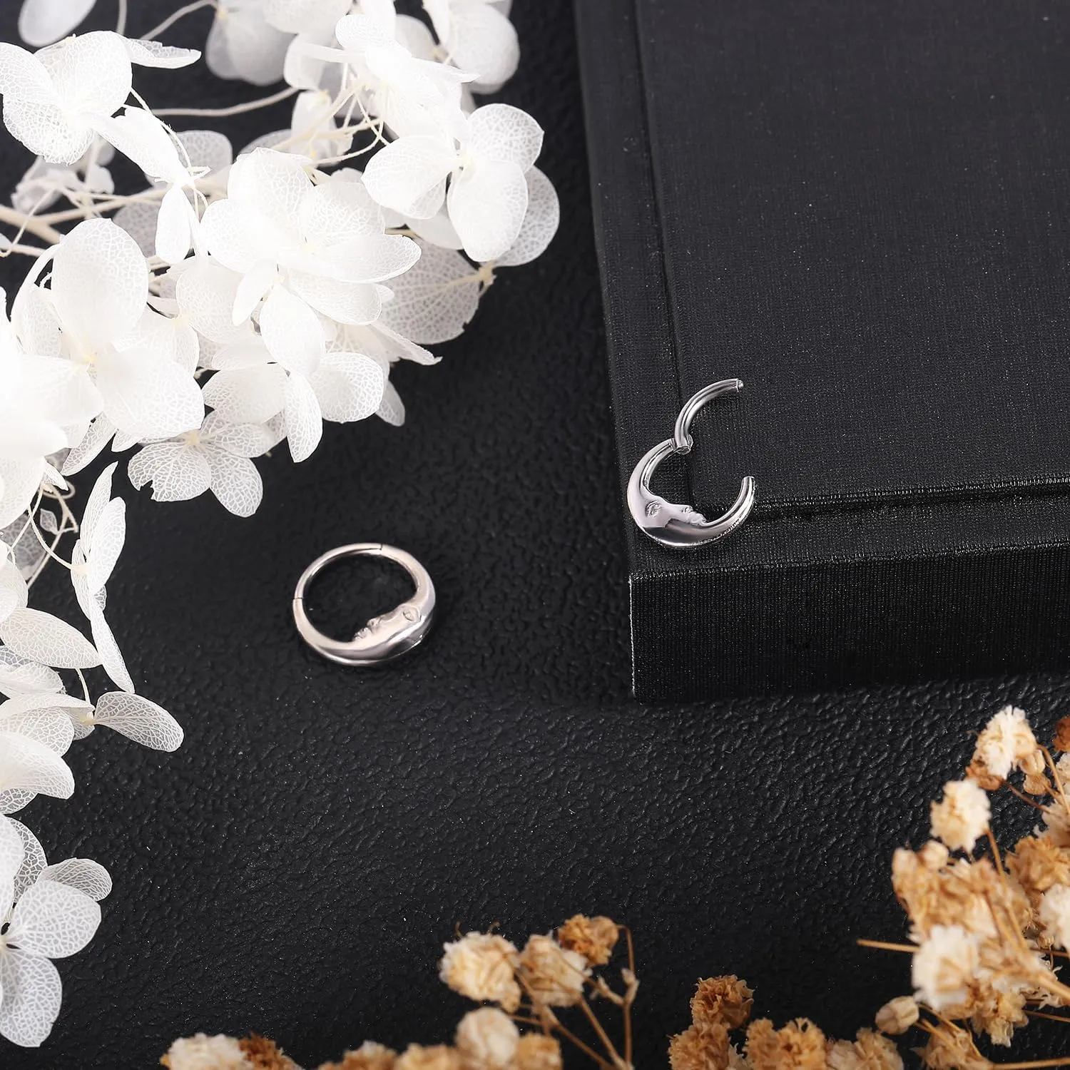 16G 8mm/10mm Nose Rings Hoops Surgical Steel Septum Rings Hoops Hinged Segment Nose Cartilage Clicker Hoop Earrings Piercing Rings for Piercing Rings for Women Men Gold Silver