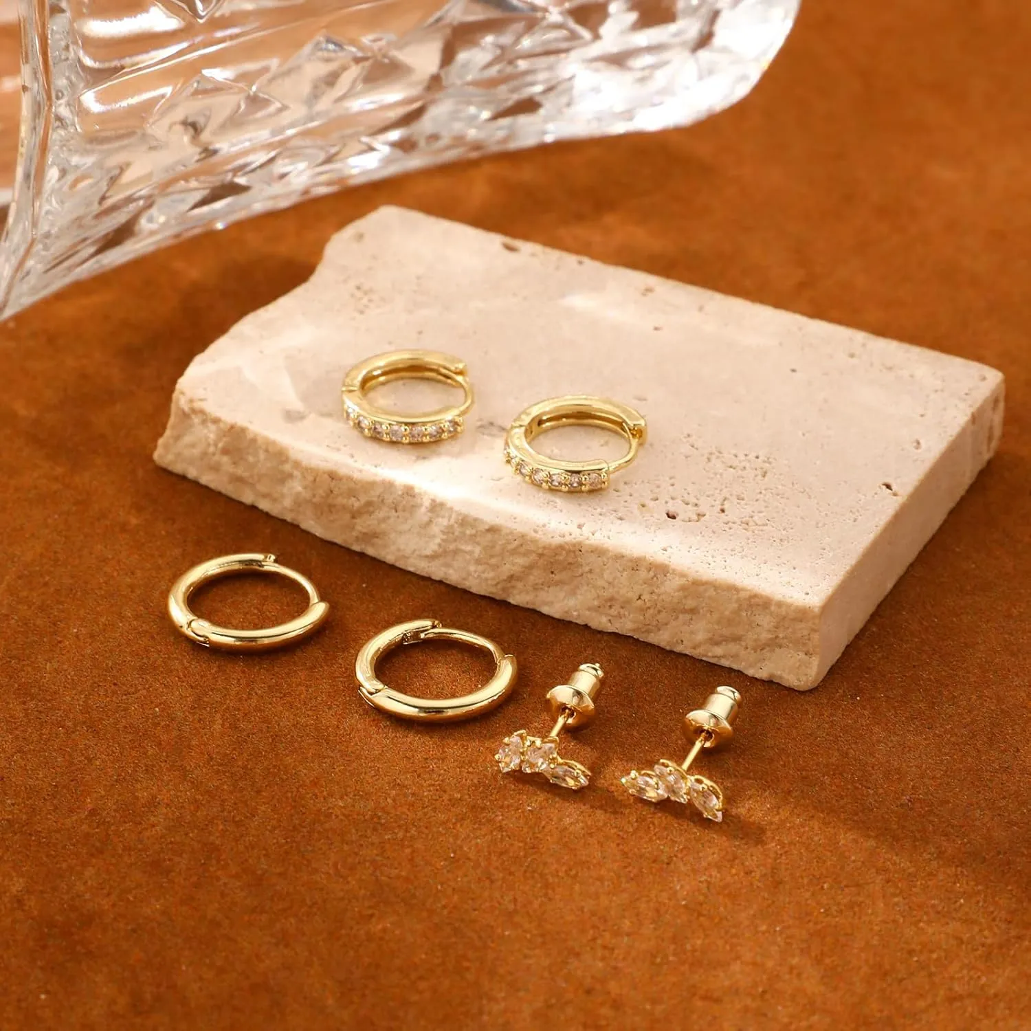 5Pairs Gold Hoop Earrings for Women, Dainty 14K Gold Plated Huggie Hoop Earrings for Women Lightweight Cartilage Earrings Set for Multiple Piercing Cartilage Hoop Earrings Stack Trendy Jewelry (8mm 9mm 10mm 11mm 12mm)
