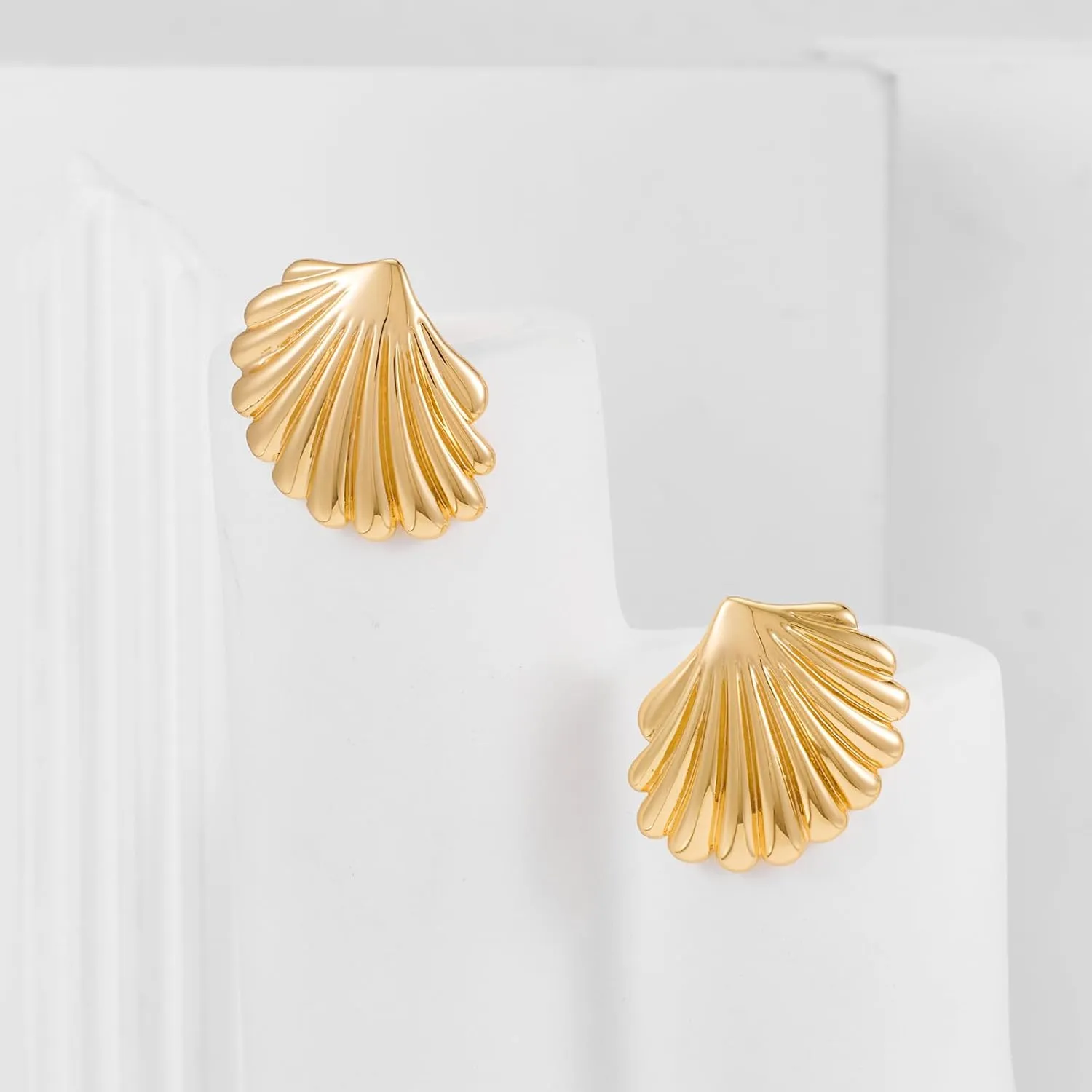 Gold Large Textured Stud Earrings for Women Trendy Vintage Statement Shell Earrings Ocean Beach Jewelry Gift
