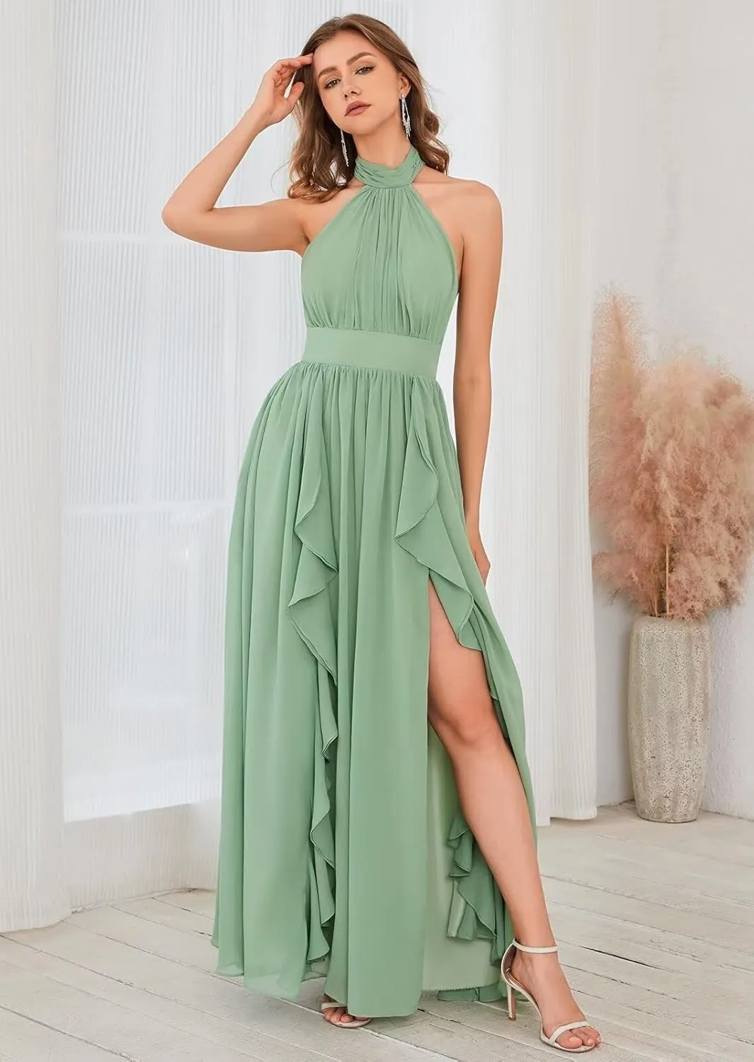 Halter Ruffle Chiffon Bridesmaid Dresses for Women 2024 Long Slit Formal Evening Gowns with Pockets