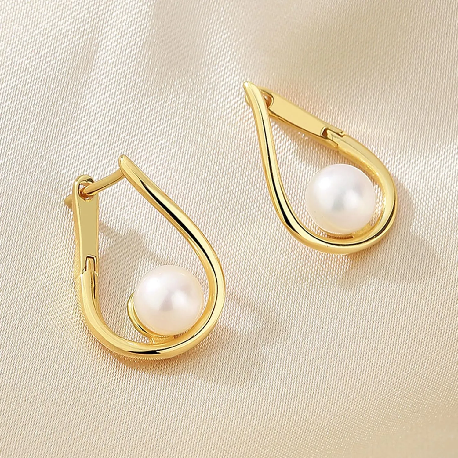 Handmade Pearl Earrings for Women, Pearl Bow Earrings Gold Pearl Drop Earrings Jewelry S925 Drop Earrings for Girls Bridal as Wedding Bows Jewelry Christmas Gifts (Gold, Irregular pearl earrings)