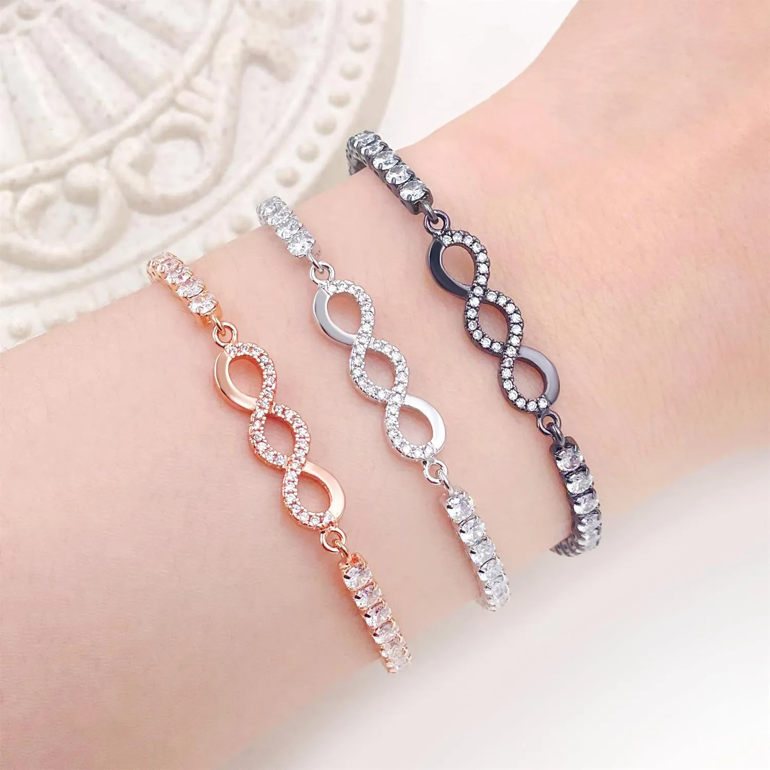 Infinite Symbol Bangle with Sparkling Cubic Zirconia - Elegant Tennis Bracelet in Brass - Perfect Symbol of Eternal Love for Women, Family, Lover and Friends YA4946