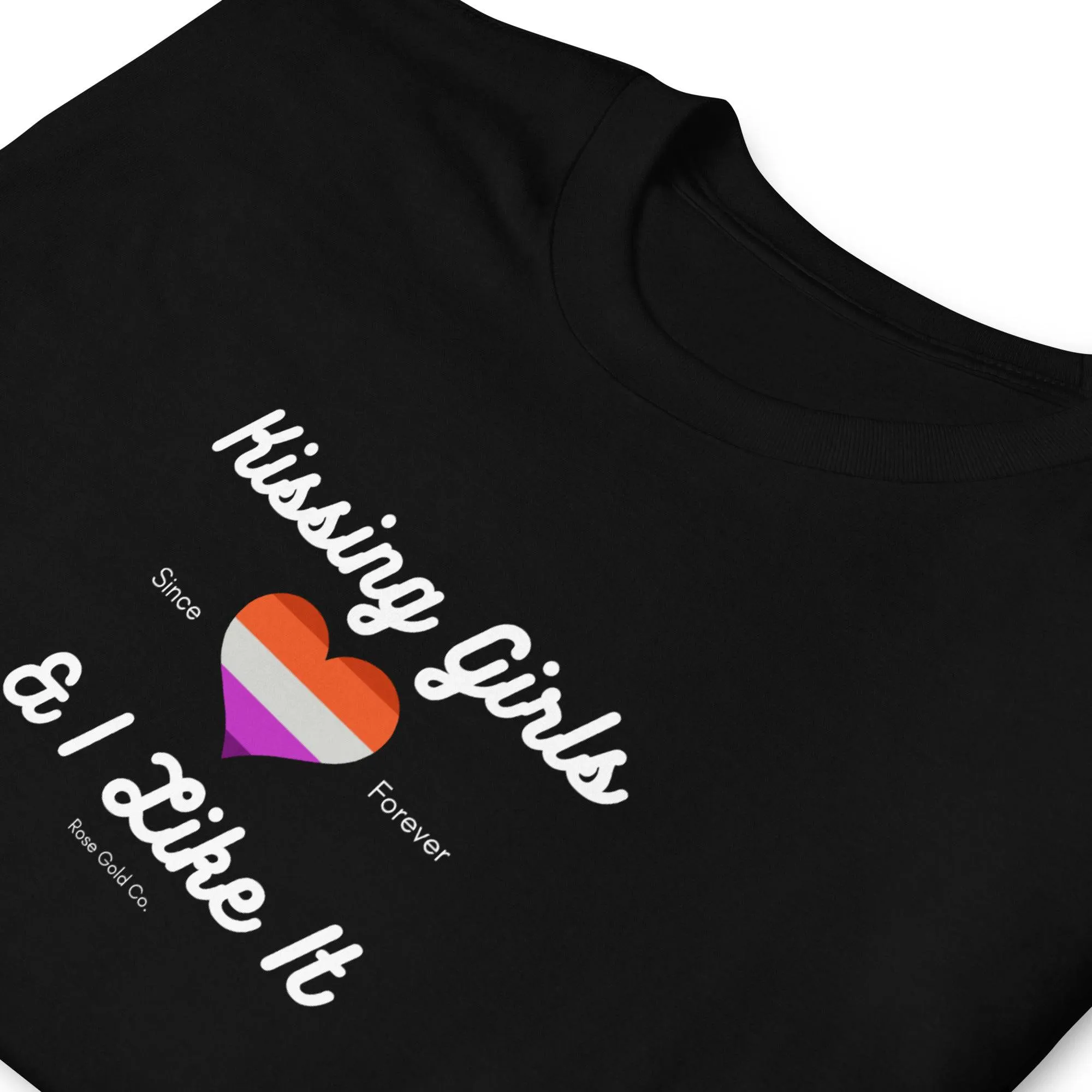Kissing Girls & I like it Lesbian Short-Sleeve Unisex T-Shirt