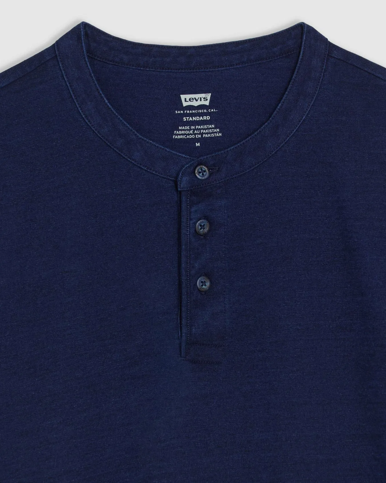 Levi's® S/S Housemark Henley - True Indigo Dark Indigo