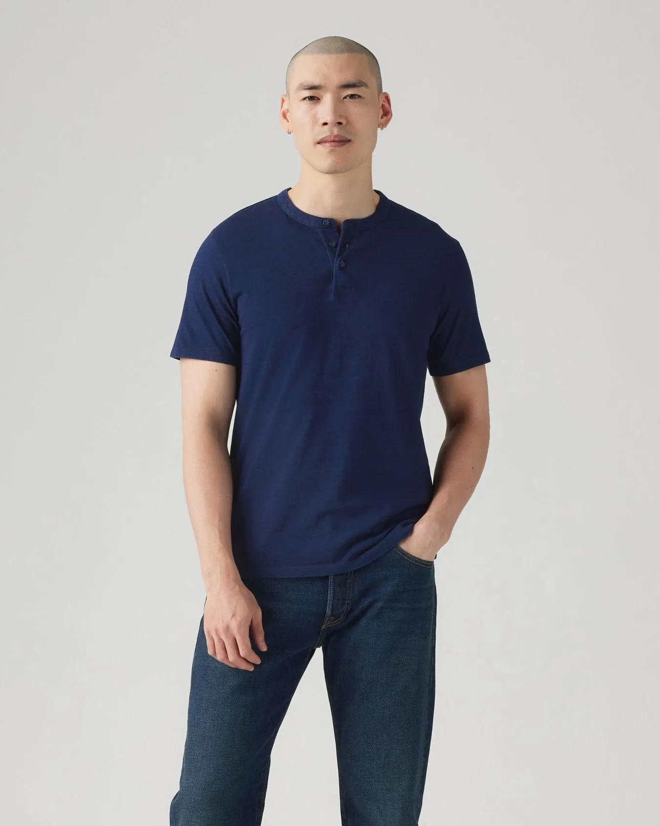 Levi's® S/S Housemark Henley - True Indigo Dark Indigo