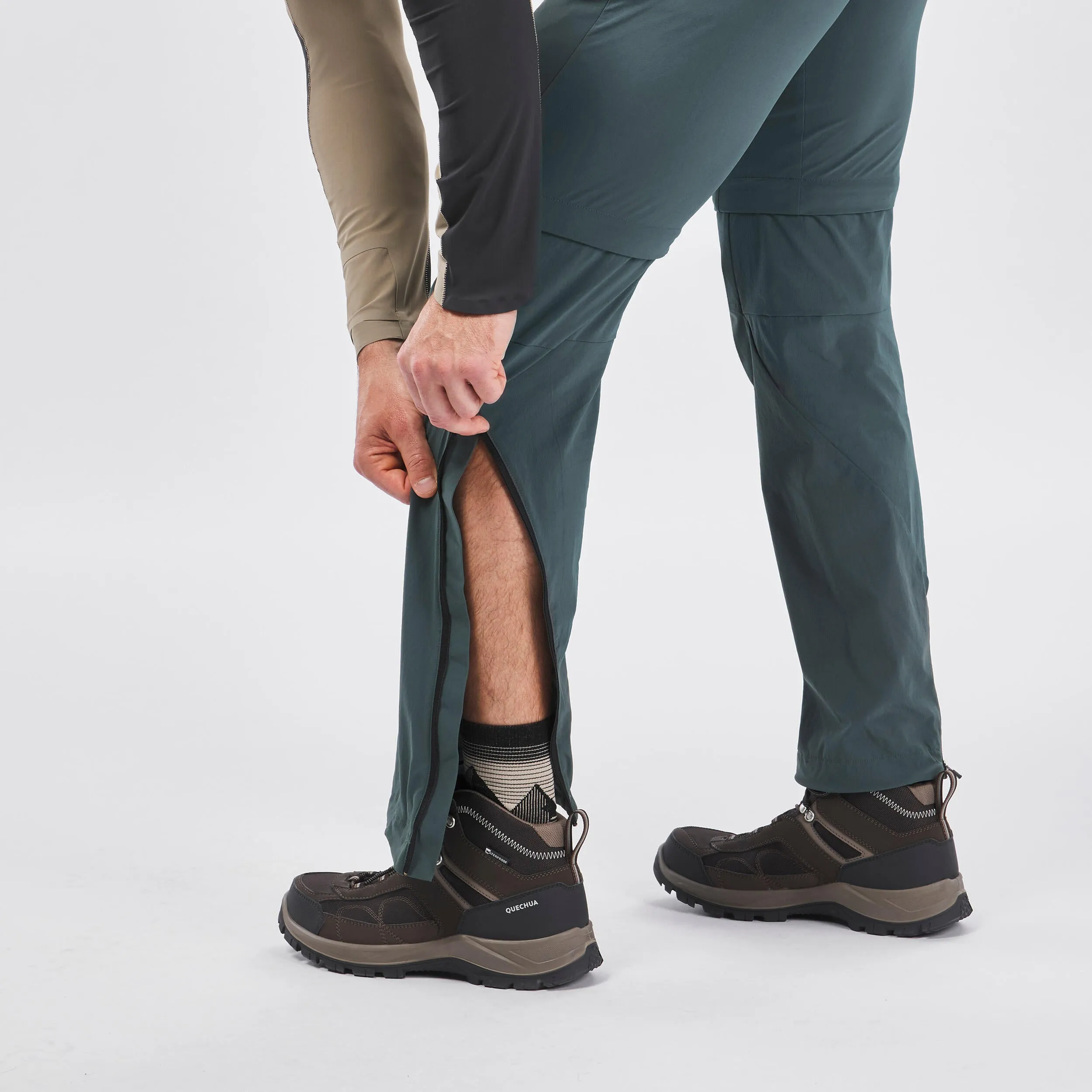 Men's trousers Quechua MH550, dark gray-green