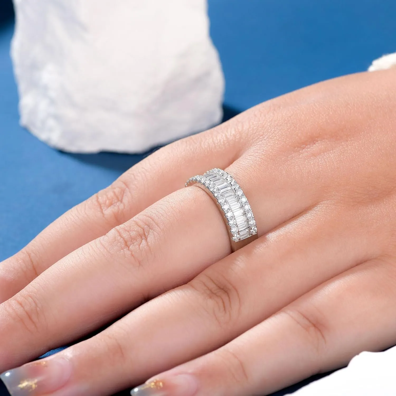 Newshe Jewellery Moissanite Wedding Bands for Women 925 Sterling Silver Eternity Rings Emerald Promise Engagement Size 5-10