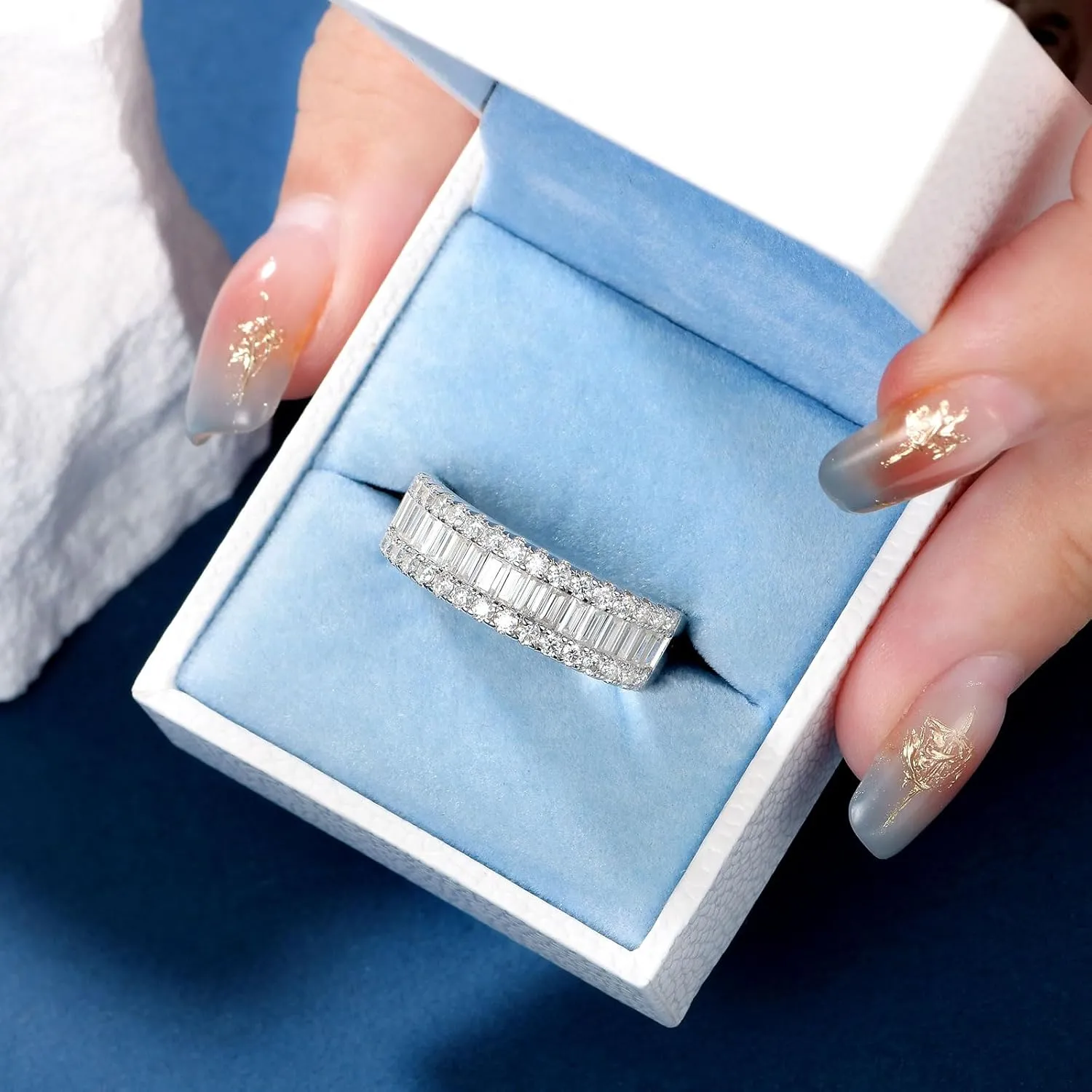 Newshe Jewellery Moissanite Wedding Bands for Women 925 Sterling Silver Eternity Rings Emerald Promise Engagement Size 5-10