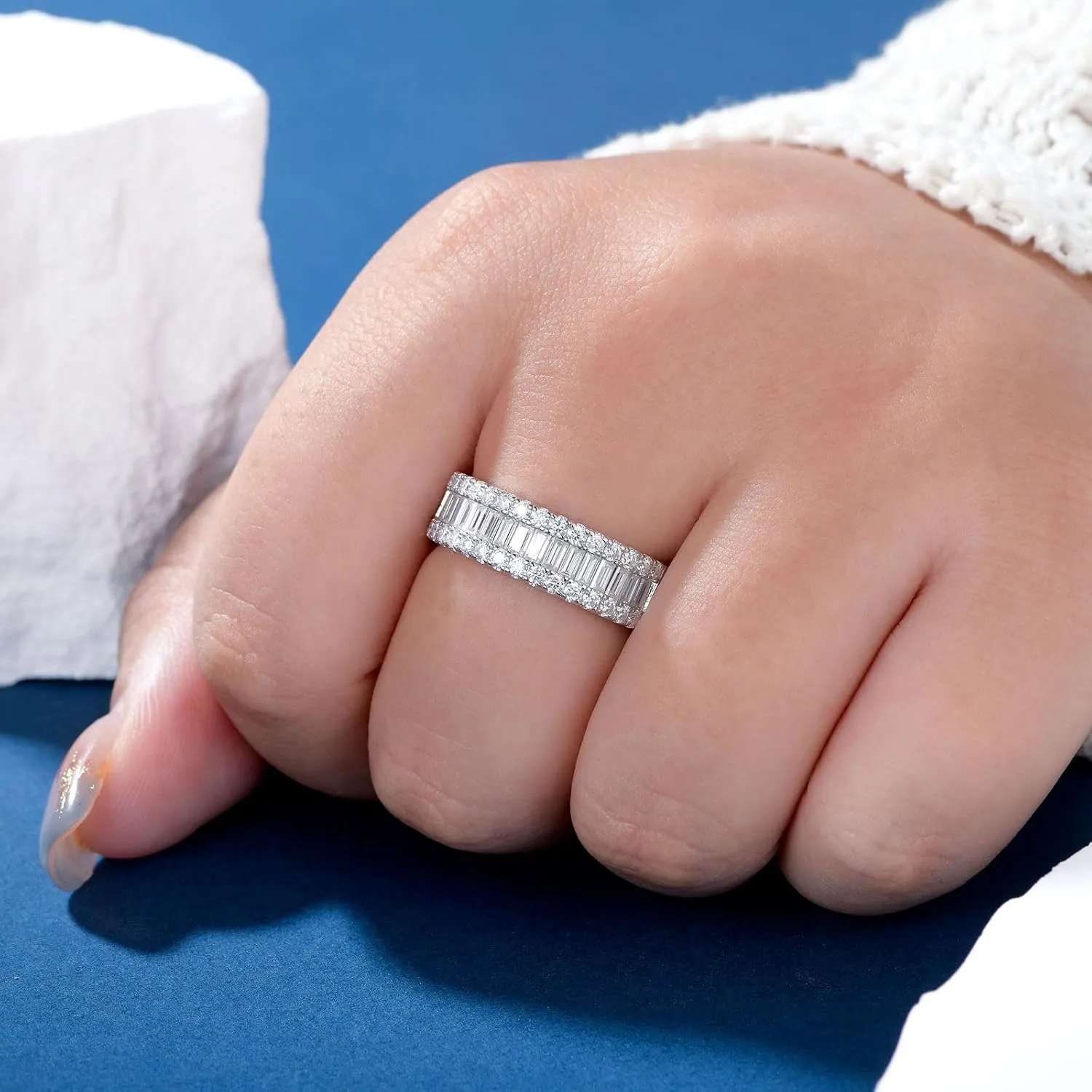 Newshe Jewellery Moissanite Wedding Bands for Women 925 Sterling Silver Eternity Rings Emerald Promise Engagement Size 5-10