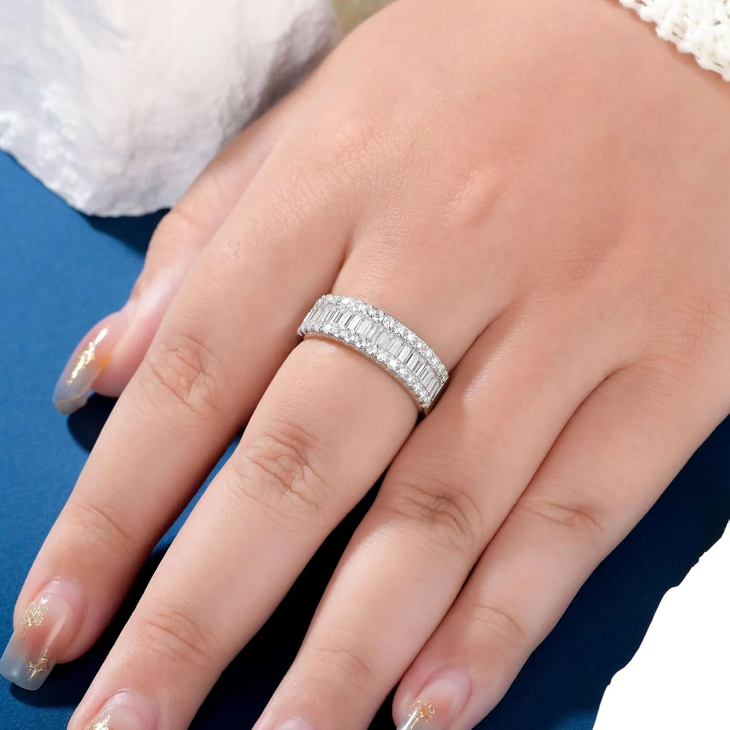 Newshe Jewellery Moissanite Wedding Bands for Women 925 Sterling Silver Eternity Rings Emerald Promise Engagement Size 5-10