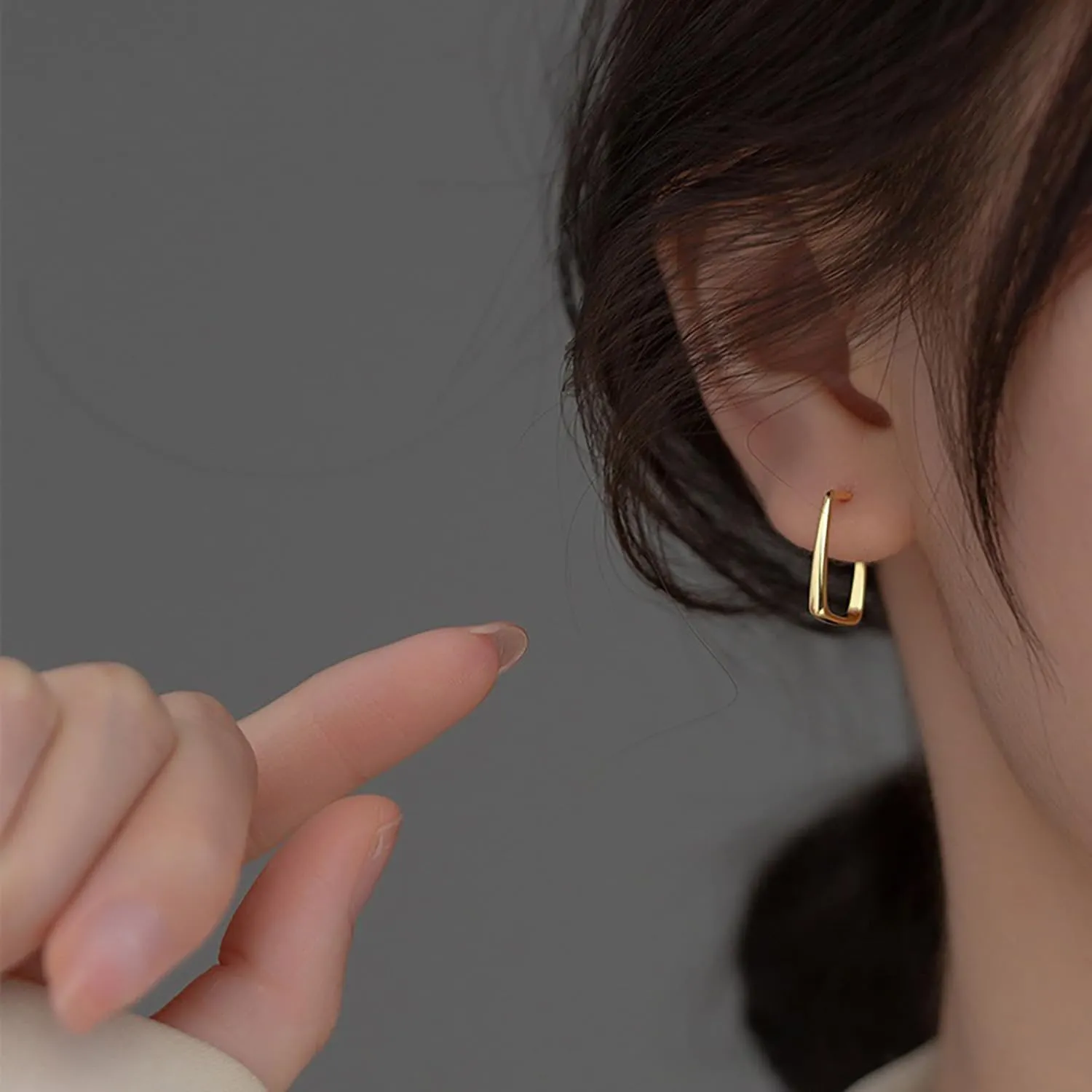 Reffeer 925 Sterling Silver Open Hoop Earrings for Women Teens Square Post Hoop Earrings Studs