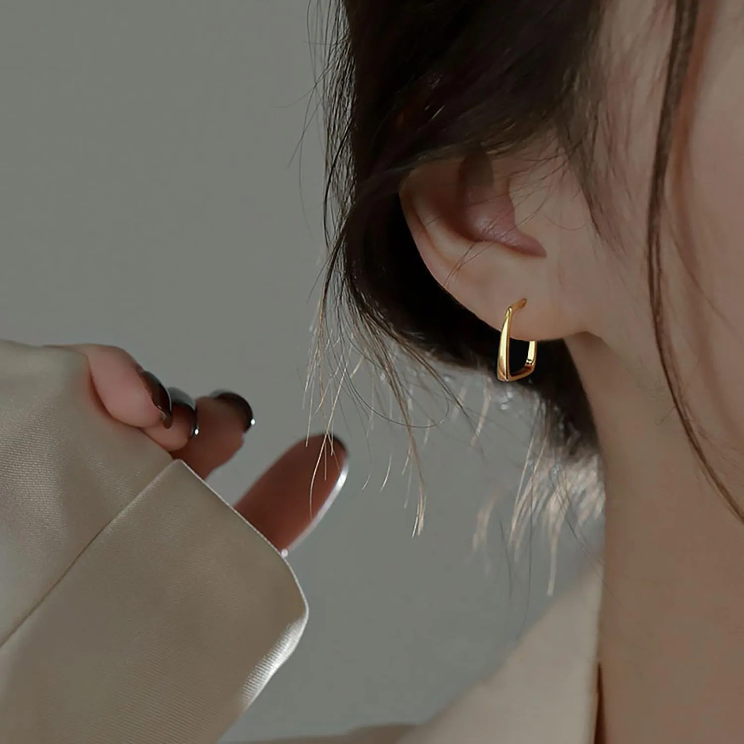 Reffeer 925 Sterling Silver Open Hoop Earrings for Women Teens Square Post Hoop Earrings Studs