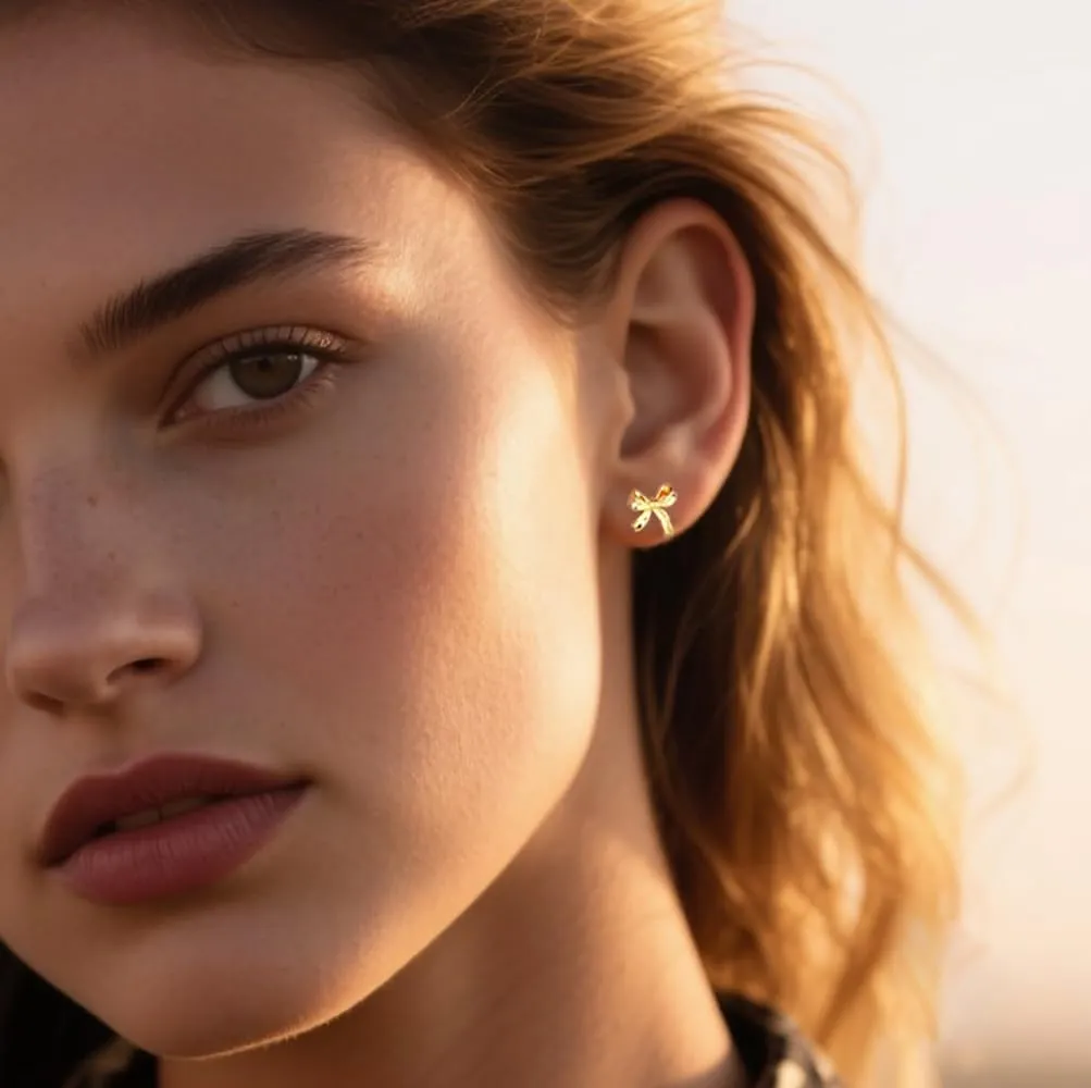Reffeer Solid 925 Sterling Silver Bow Stud Earrings for Women Teens Small Ribbon Stud Earrings Bowknot