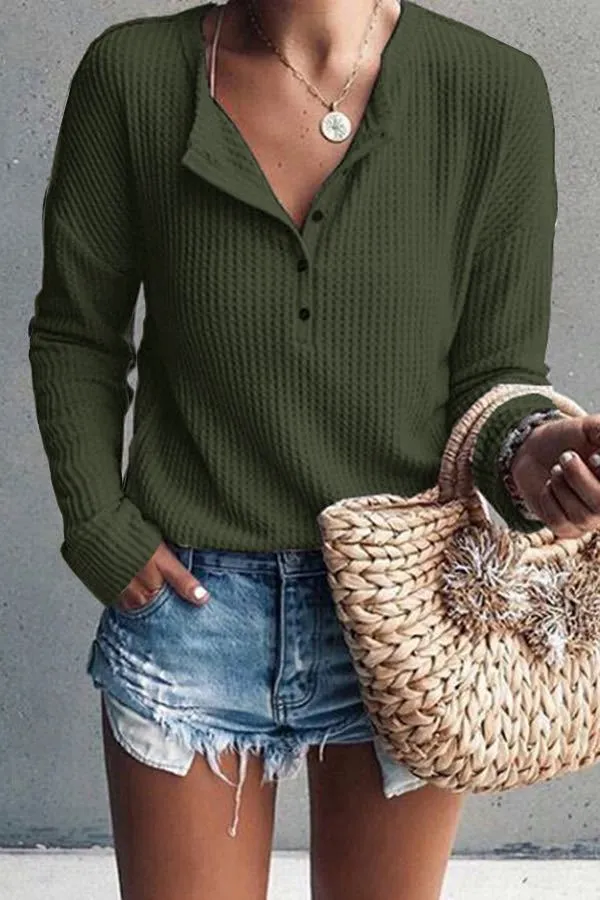 Sylis | Flattering Fit V-Neck Shirts