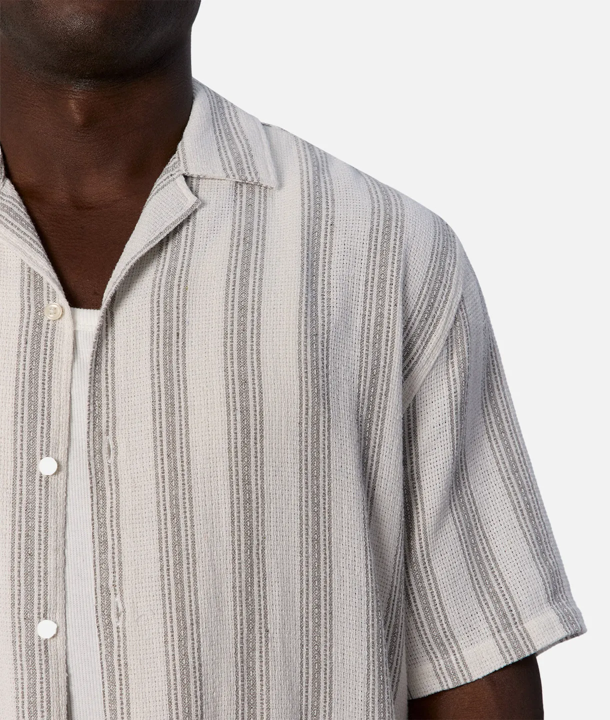 The Granada S/s Shirt - Off White/Stone
